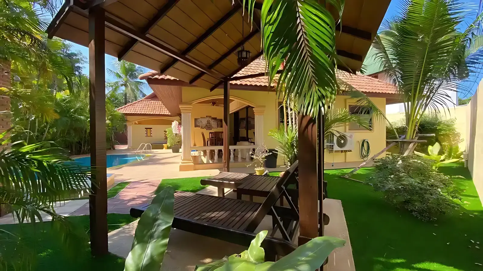 Coconut Paradise Villa garden pathway
