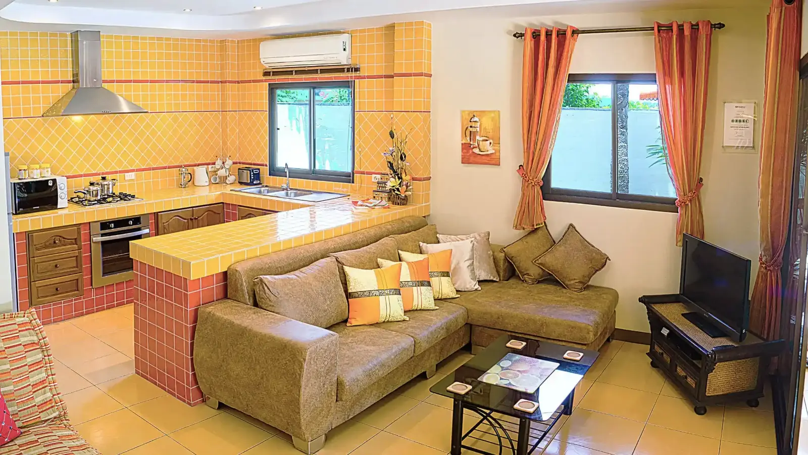 Coconut Paradise Villa open-plan living room